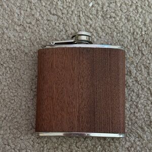Wooden Flask stainless steal 6 oz